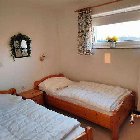 Mathilda Mit Pool & Sauna Apartment *